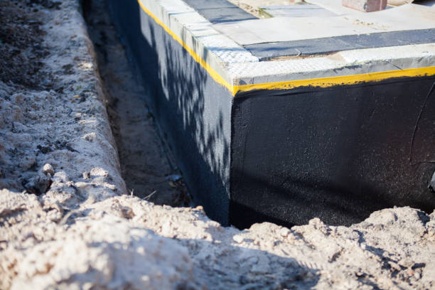 Professional Vapor Barrier Installation technician working in Batesville, IN